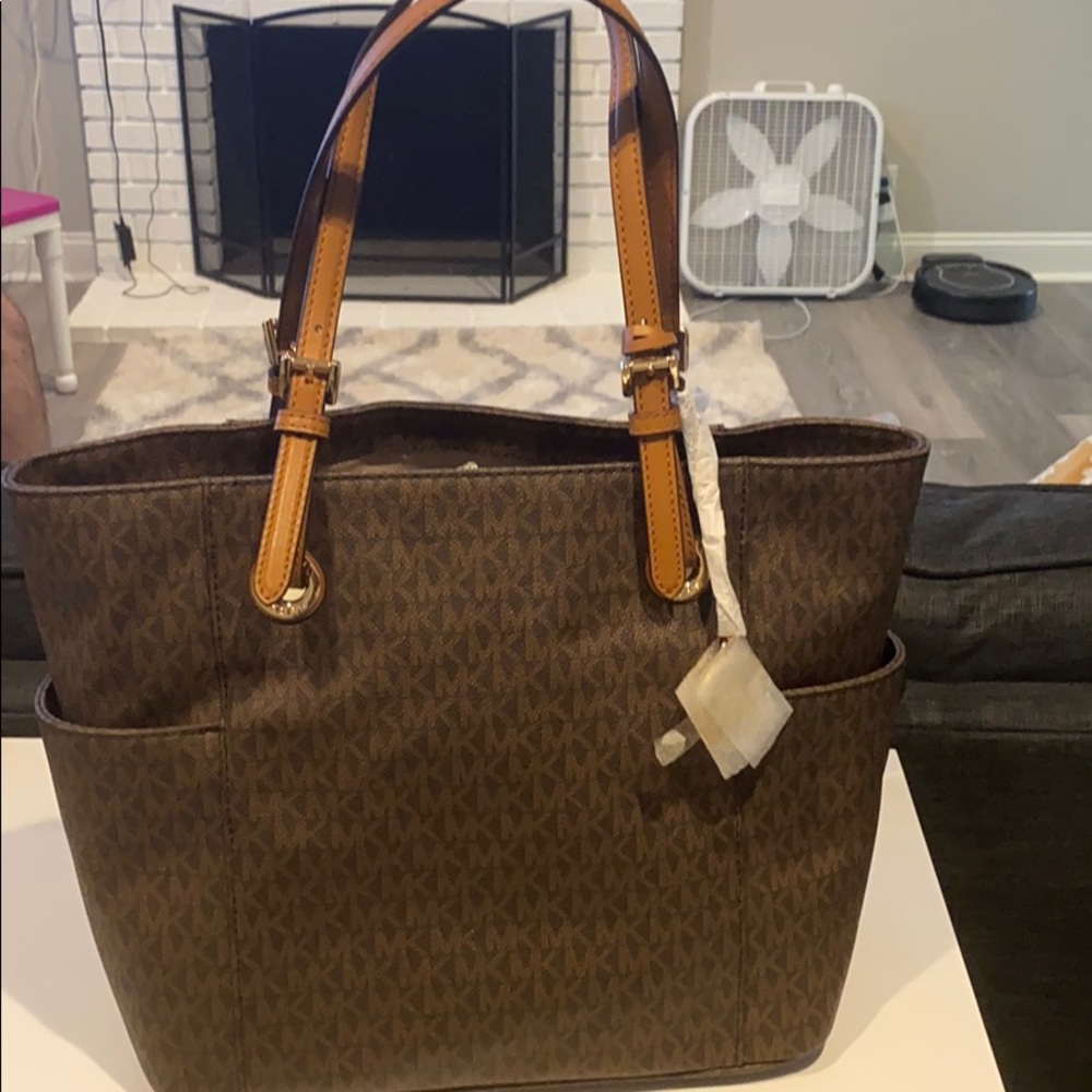 Hey set travel Michael Kora tote